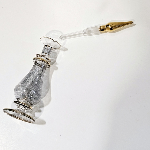 Vintage Blown Glass Perfume Bottle with Glass Dabber - Picture 8 of 16